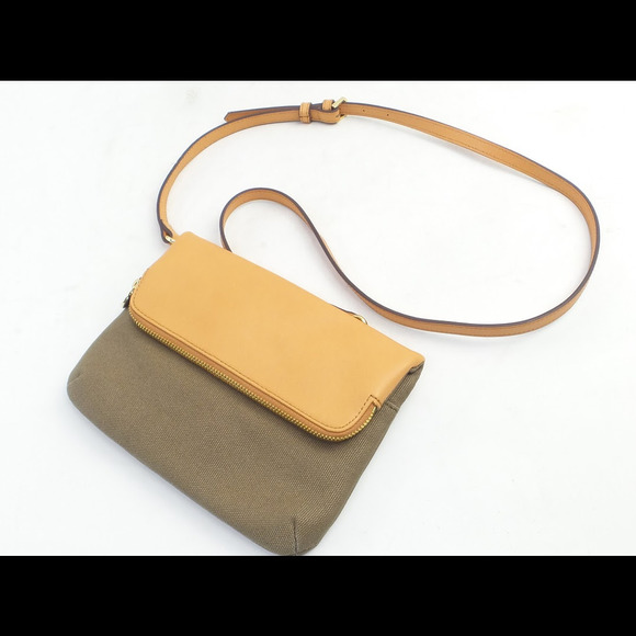 G.I.L.I. 2-in-1 Canvas Crossbody Handbag w/ Leather Trim Twill Fatigue - Picture 3 of 3